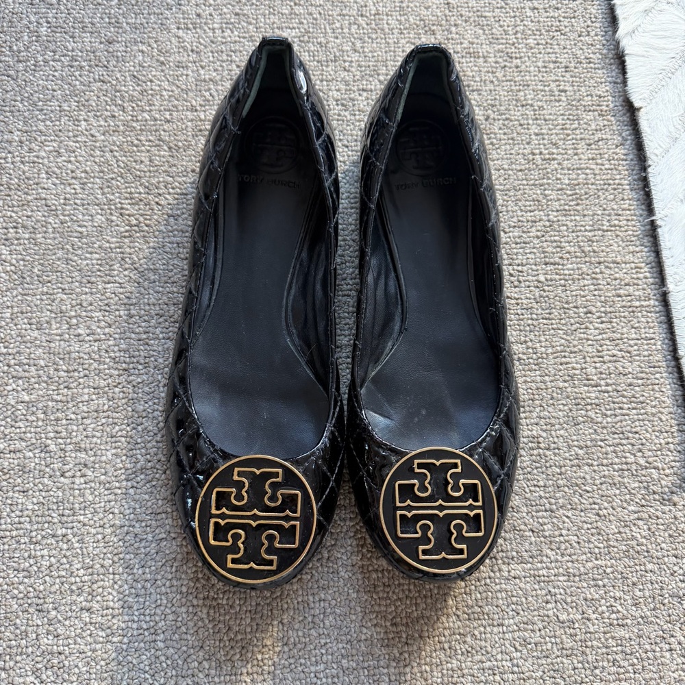 Tory Burch Black Patent Leather Quilted Flats